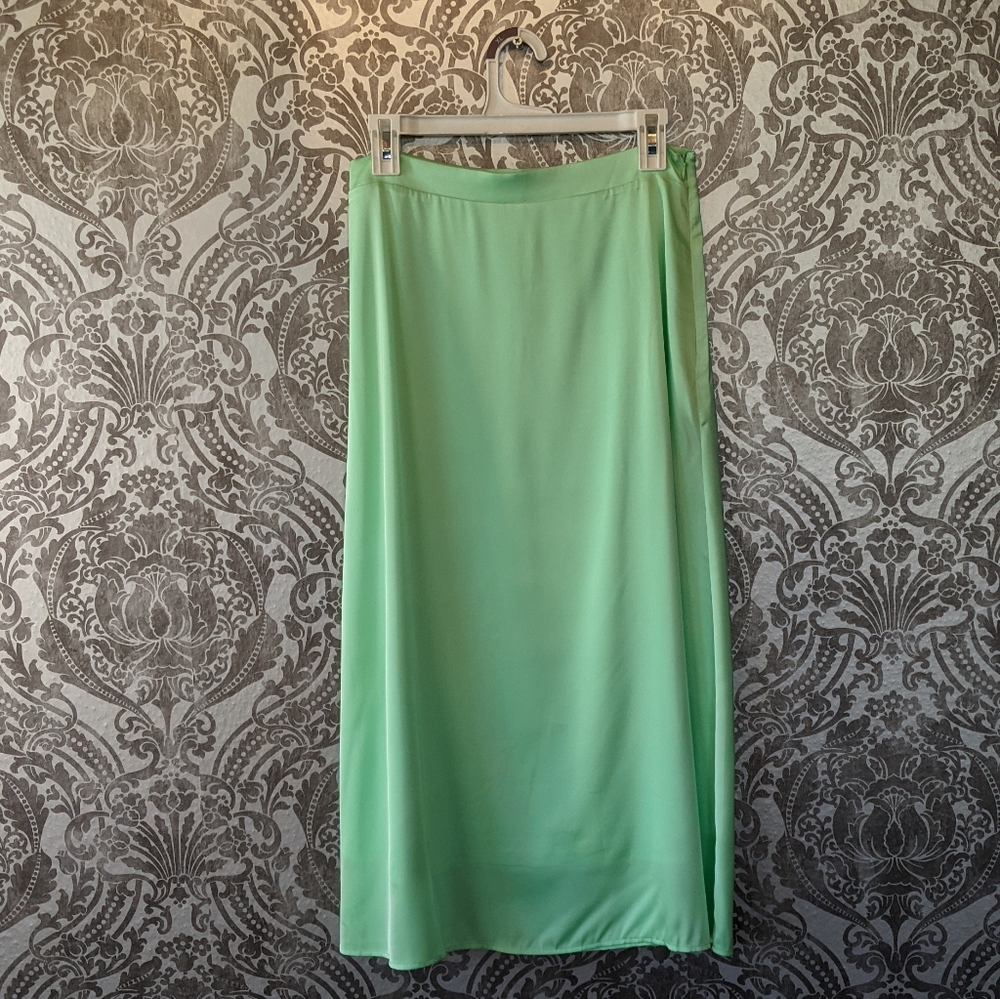 Double Zero mint midi skirt